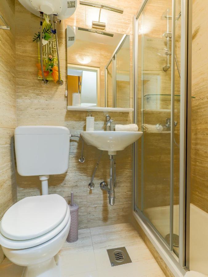 City Center 3 Bedroom Apartment Vrsar Εξωτερικό φωτογραφία