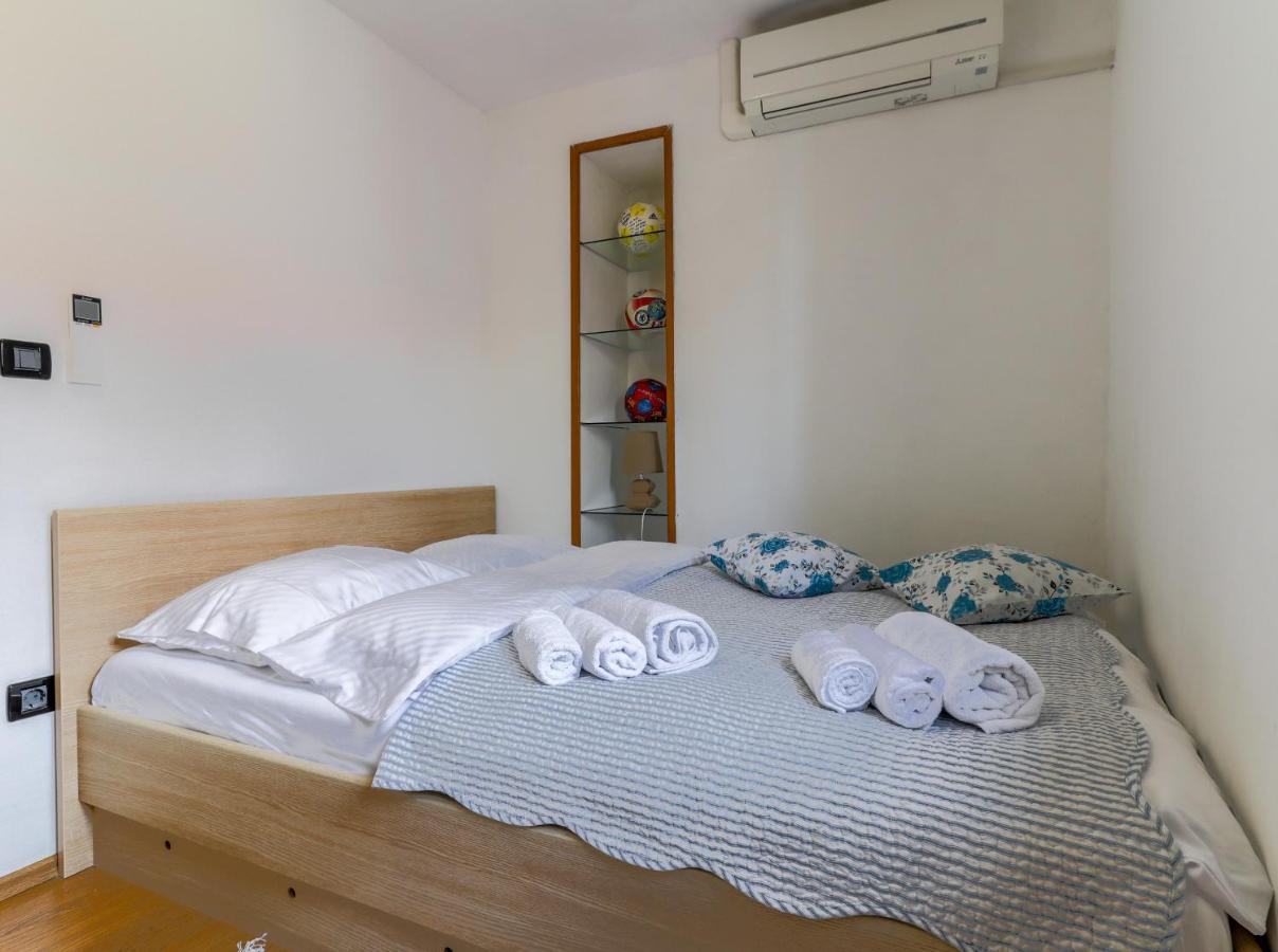 City Center 3 Bedroom Apartment Vrsar Εξωτερικό φωτογραφία