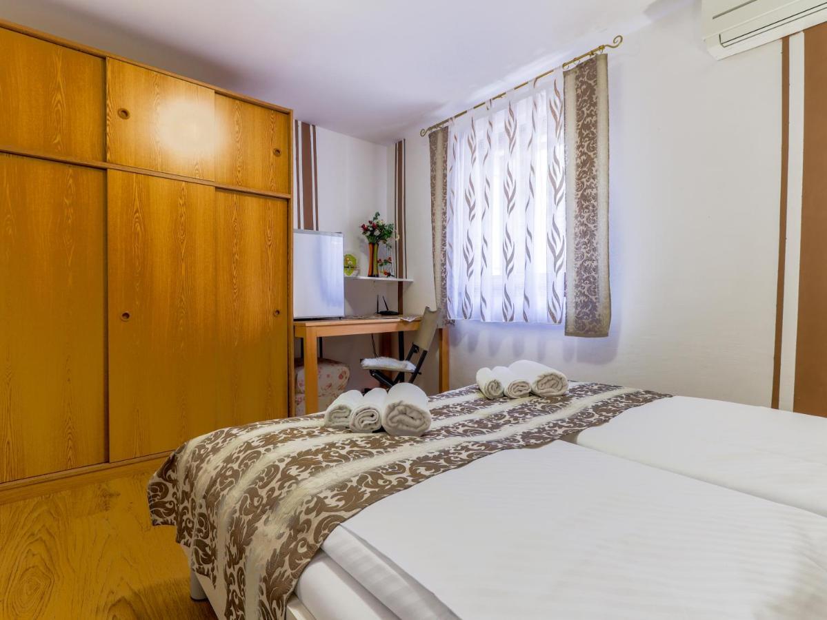 City Center 3 Bedroom Apartment Vrsar Εξωτερικό φωτογραφία